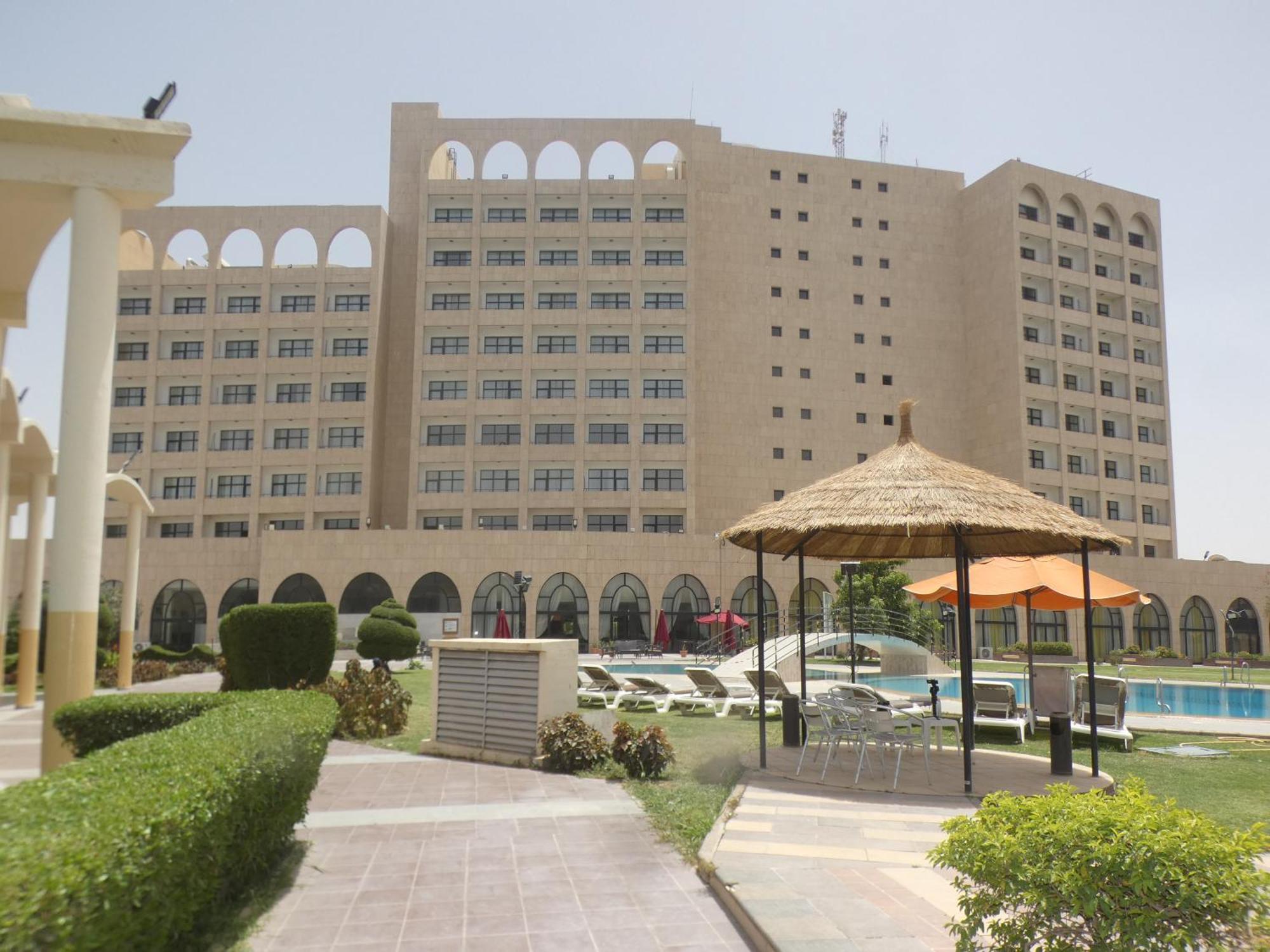 L'Amitie Hotel NʼDjamena Eksteriør billede